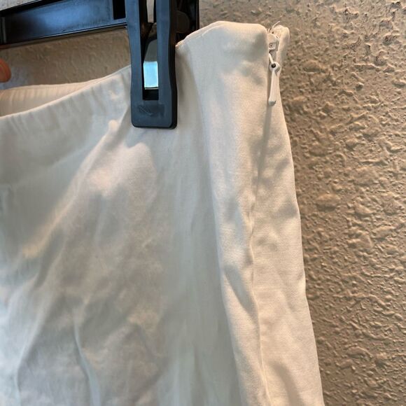 Jones New York Signature White Cropped Pants Size 10 EUC - Picture 4 of 7